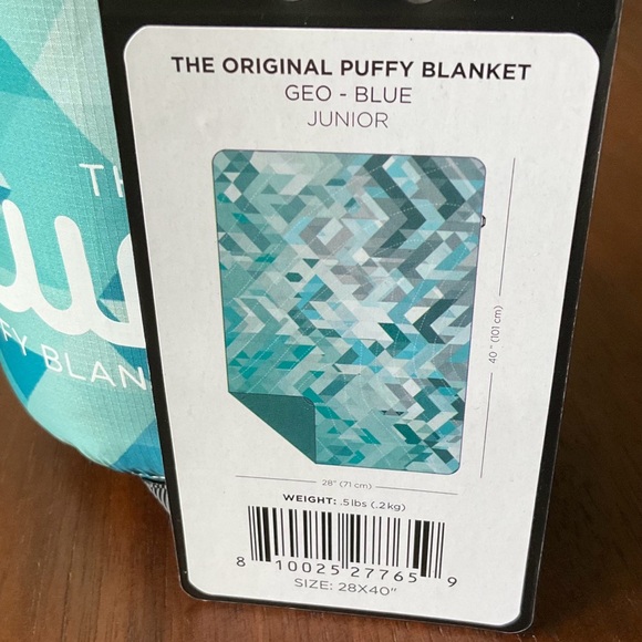 Kids Rumpl Jr Original Puffy Blanket Geo Blue 28”x40” - Picture 4 of 6